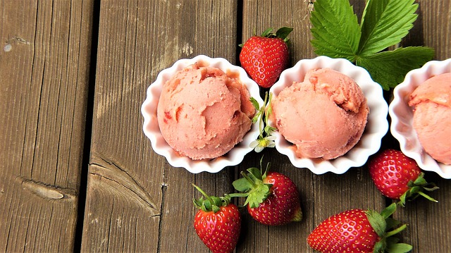 Beneficios del helado de fresa artesanal